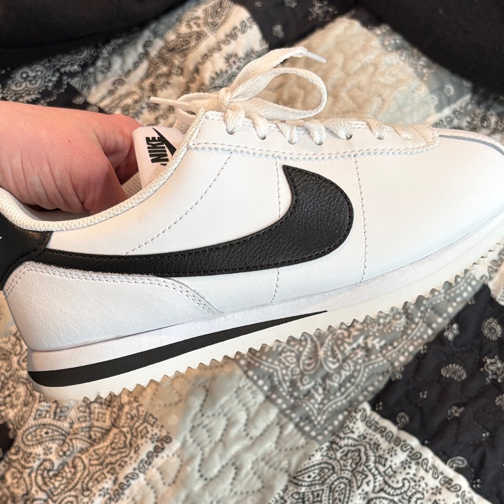 Nike Classic Cortez Leather Sneakers - White/Black - Picture 5 of 8